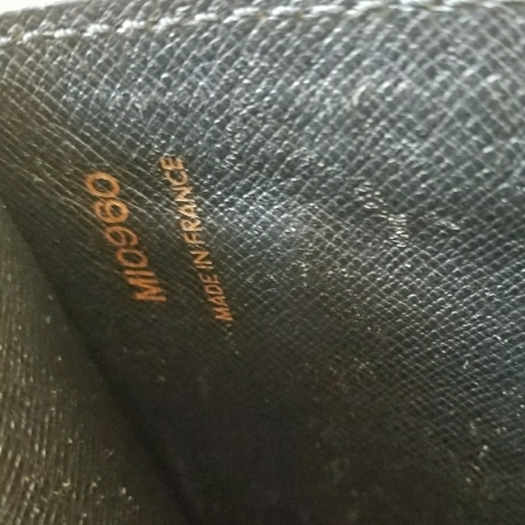 Louis Vuitton Monceau Small Crossbody - Picture 6 of 8